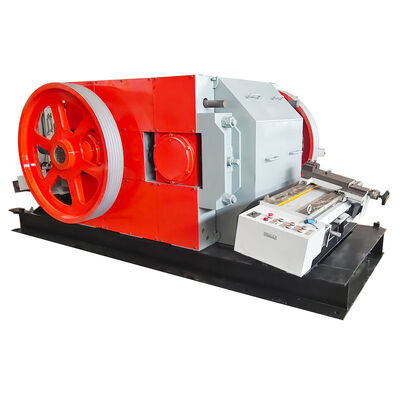 Hydraulic Cylinder Adjustable High Fine Crushing Roller Machine with Steel Plate Welding Structure untuk pembuatan batu bata tanah liat 20-30 m3/jam