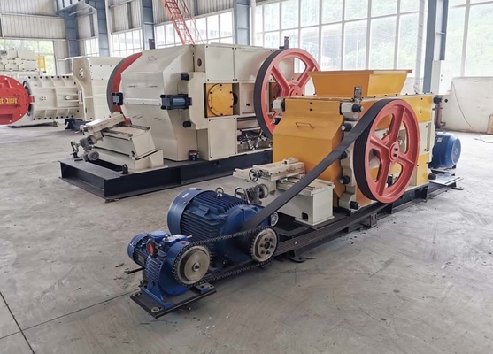 Double Tooth High Speed ​​Roller Crusher Baja Mangan Diameter Input 20mm