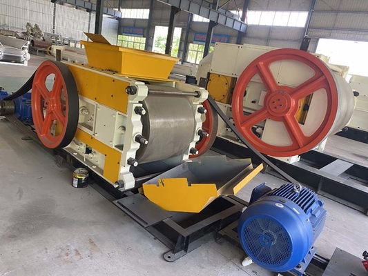 BBT GS1412 Peralatan Pengolahan Bahan Baku Mesin Penghancur Roller Halus