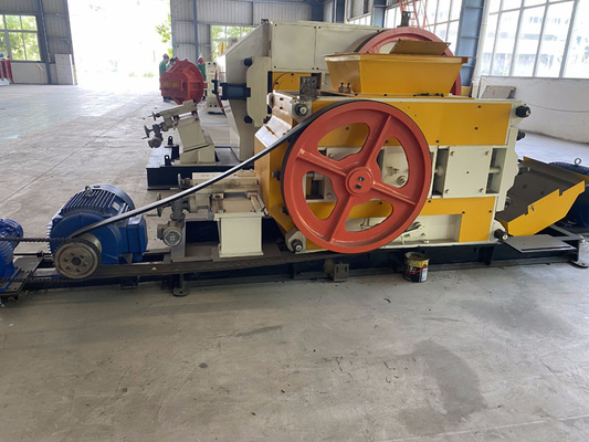 BBT GS1412 Peralatan Pengolahan Bahan Baku Mesin Penghancur Roller Halus