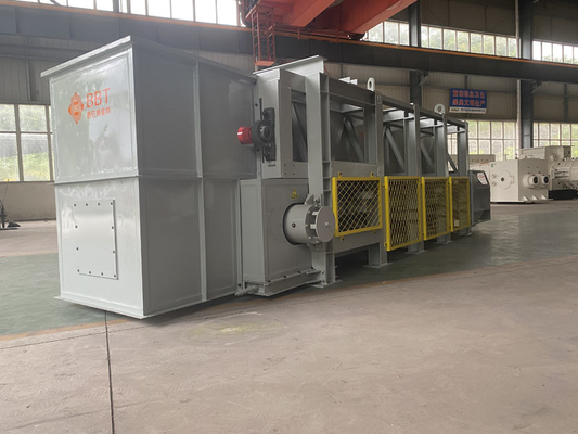 Mesin Pengumpan Kotak Sabuk 220V / 380V / 440V Di Mesin Pembuat Batu Bata