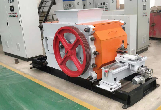 Peralatan Pemrosesan Mineral Khusus Penggiling Penghancur Roller Ganda Halus