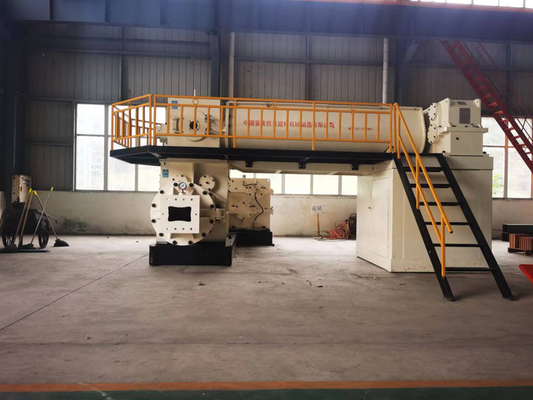 Dua Tahap Vacuum Extruder Clay Brick Machine Lini Produksi Mixing Shaft