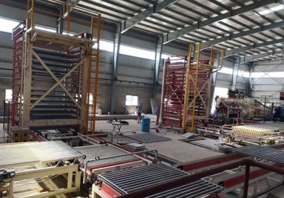 Sistem Bongkar Muat Otomatis Besar Disesuaikan Untuk Lini Produksi Bata