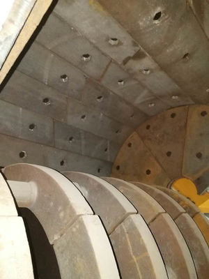 180kw Double Rotor Hammer Crusher dengan 36 Hammer dan Toleransi kandungan air Tidak lebih dari 8,5% untuk pengolahan mineral