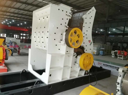380V 50Hz Double Rotor Hammer Crusher Mill Untuk Pemrosesan Bahan
