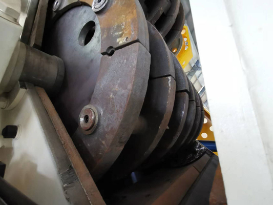 HC800 * 2A Dual Rotor Hammer Crusher Machine Mill Untuk Pemrosesan Bahan