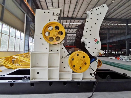Twin Rotor Primer Hammer Crusher Mill 50Hz Untuk Peralatan Pertambangan