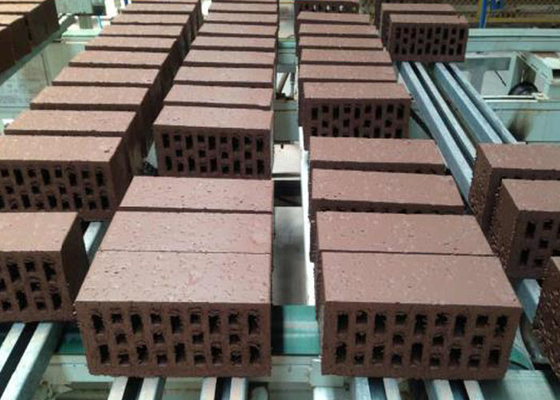 Mesin Pembuat Bata Merah Tanah Liat Saling Mengunci Dengan Proyek Ruang Pengering