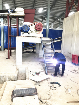Peralatan Pengolahan Mineral BBT Mesin Roll Crusher Produksi Bata
