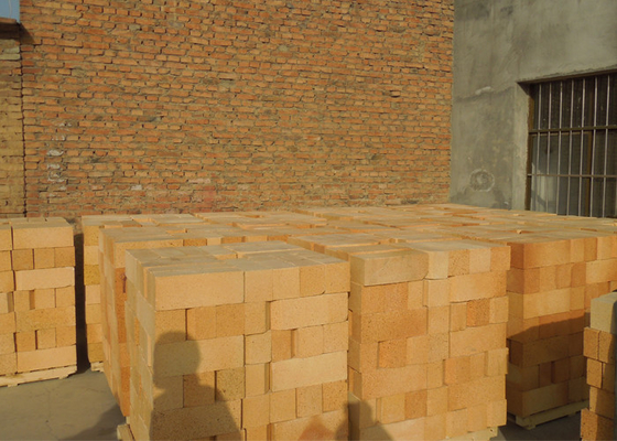 Tunnel Kiln Clay Fire Blocks Isolasi Termal Bahan Bata Tahan Api Dasar
