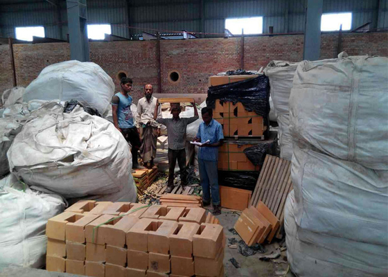 Bahan Bata Tahan Api Sintetis Anti Pengupasan Tunnel Kiln Fired Clay Bricks