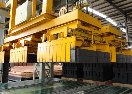 Lini Produksi Bata Tanah Liat Berongga Otomatis Robot Block Stacking Machine