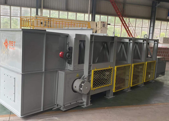 Clay Brick Plant Box Feeder Machine Tipe Baja Plat Dengan Kapasitas Besar 6.2t