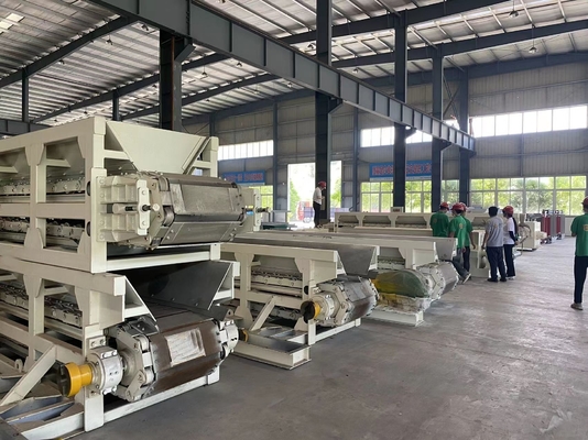 Box Feeder Machine untuk Shale Brick Line Produksi Pemanfaatan Granularity 400mm dan Operasi Mudah