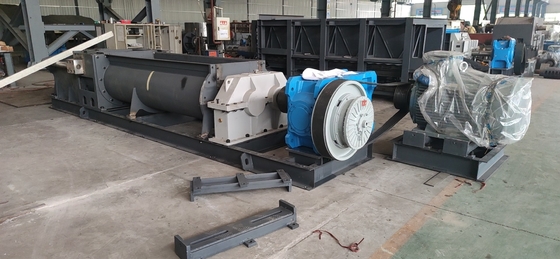Double Shaft Mixer Tanah liat Brick Mixer Mesin Blok Pabrik Bahan baku Extruder Mixer
