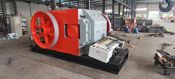 Mesin penghancur roller,batang tanah liat penghancur rolling ganda,roll mill crusher untuk pabrik pembuatan batu bata tanah liat mesin penghancur